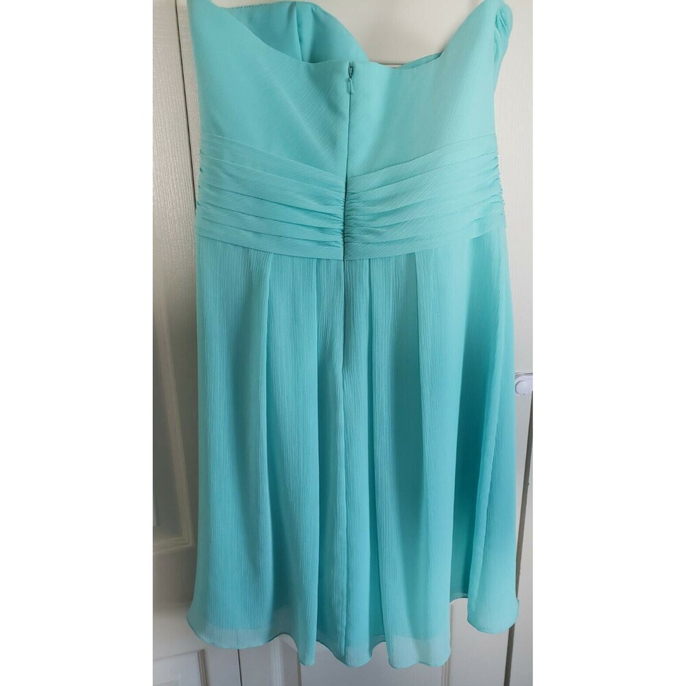 David's Bridal Short Crinkle Chiffon Dress with Front Cascade Strapless Size 8 - Picture 2 of 11